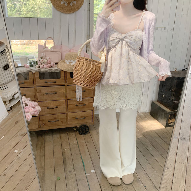 ສິ້ນ lace ອ່ອນໆ pants flared