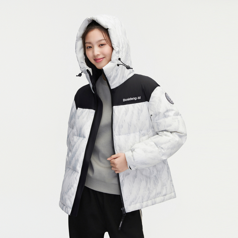 波司登2023冬季新款雪山连帽羽绒服