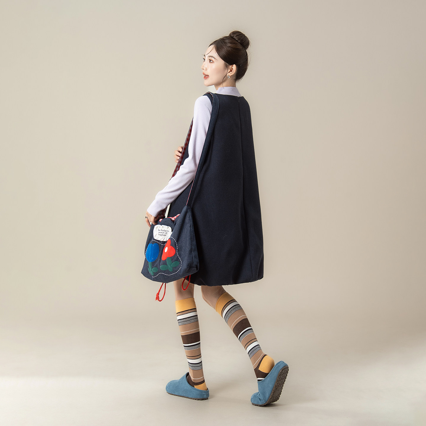 蓝色韩系甜美蝴蝶结花苞背心连衣裙女春秋新款长袖打底衫上衣套装,淘宝优惠券,粉丝福利购,淘宝优惠卷