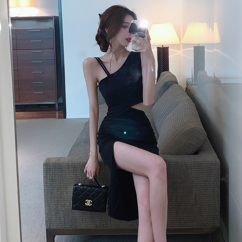 黑色吊带连衣裙夏季2023新款短裙 nurtureone妮茨维旗舰连衣裙