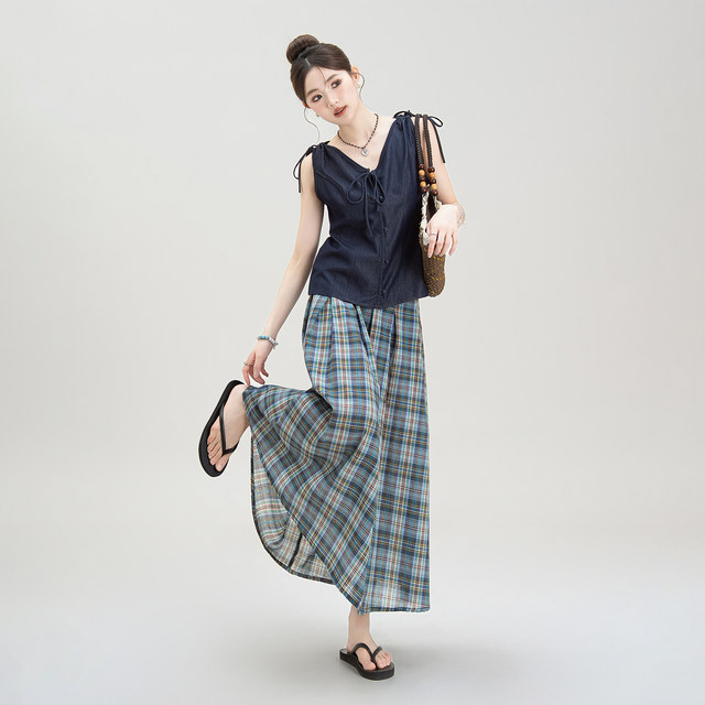 ສິ້ນກະໂປງແຂນຂາ V-neck tie ສີຟ້າຝຣັ່ງ