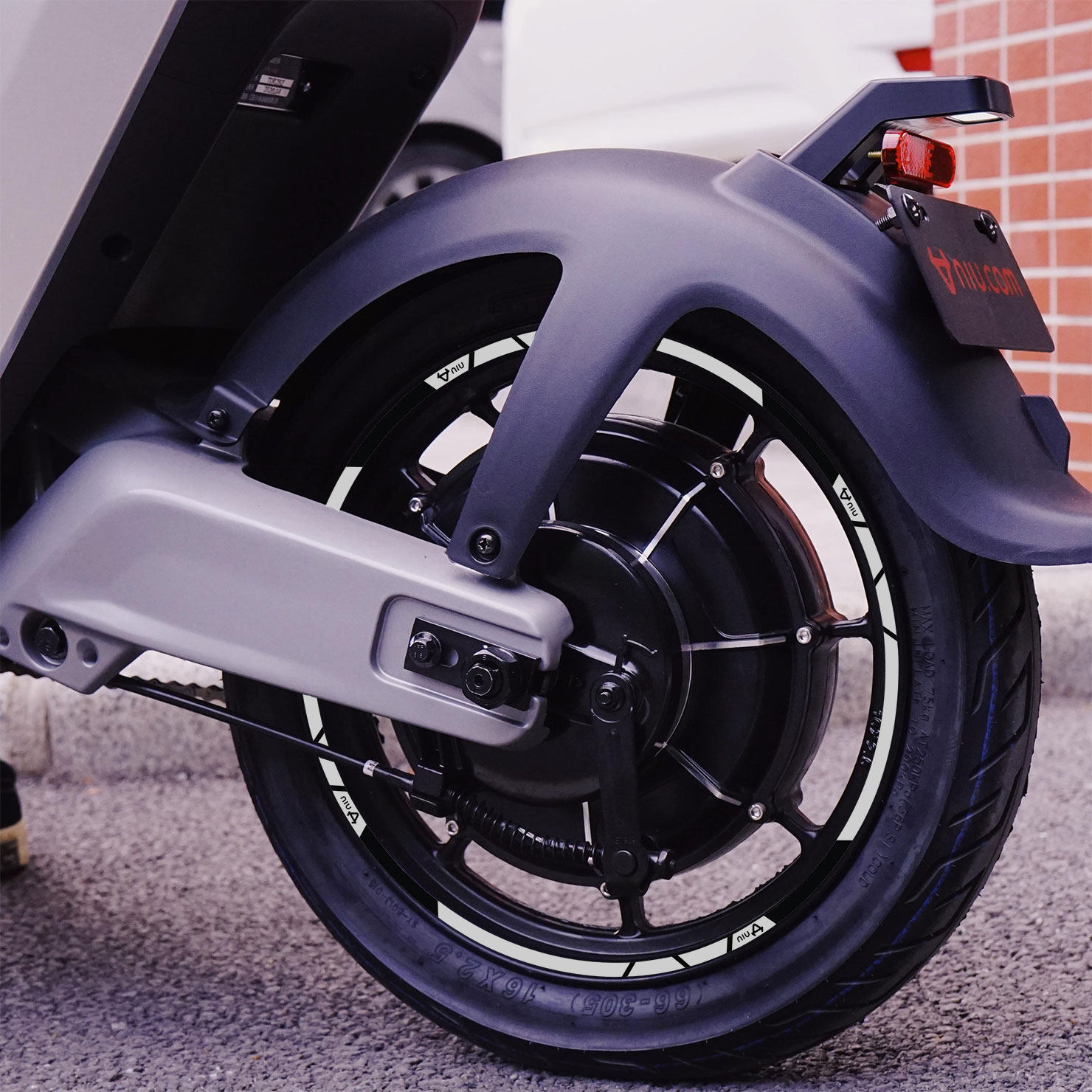 适用小牛电动车贴纸U1 FX风速 12寸 U3 UQI NXT轮毂贴反光防水,淘宝优惠券,粉丝福利购,淘宝优惠卷