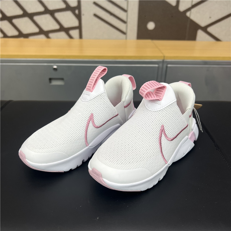 正品Nike耐克儿童跑步鞋女童白粉轻便休闲运动鞋学校小白鞋23新款