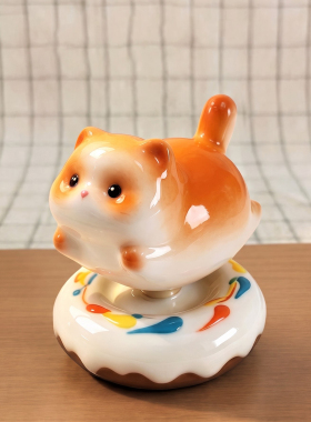 趣味可爱橙色猫咪陶瓷摆件装饰品