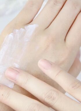 西黛焕彩透亮防晒乳SPF27  50g  清透水润 轻薄 匀亮美容院护肤品