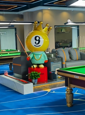 台球厅黑八卡通模型雕塑玻璃钢公仔台球俱乐部门口店铺落地大摆件