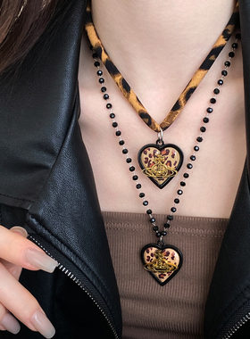 复古豹纹土星爱心项链女长款美拉德高级感毛衣链辣妹风小众配饰品