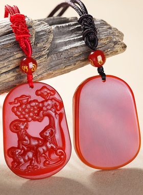 妙韵红玛瑙三羊开泰本命年吊坠