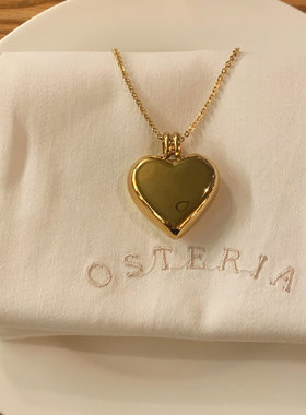 fever同款黑色皮革大爱心项链