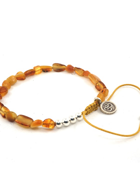 不规则琥珀蜜蜡纯银招桃花手串