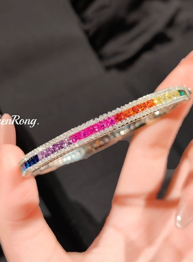 Young小红书爆款轻奢彩宝手镯重工镶高碳钻七彩碧玺弹簧卡扣手环