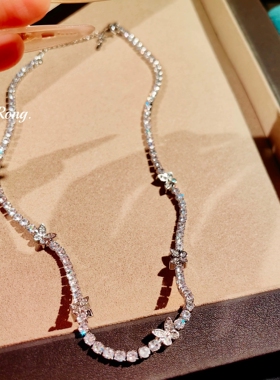 Young气质简约满钻蝴蝶微镶锆石项链女轻奢chocker颈链网红项饰女