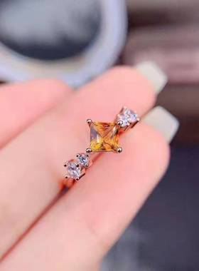 新款时尚开口戒指镶嵌黄钻