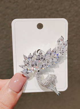 奢华一路胸针ins氧化锆麋鹿西装