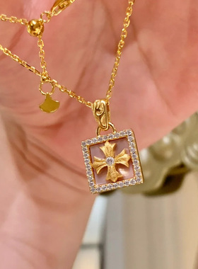 手工拉丝蓓蕾粉十字吊坠