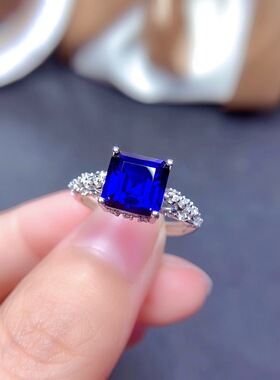 仿天然莫桑比克石榴石戒指