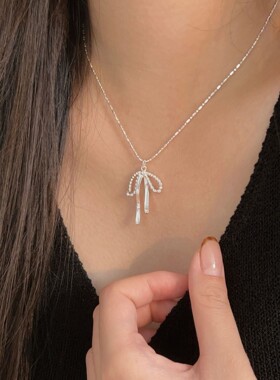 云尚服饰S925纯银蝴蝶结项链女时尚极简小清新精致锁骨链百搭