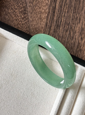 东陵玉手镯 天然东陵玉手镯 绿东陵