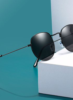 新款金属圆框时尚墨镜