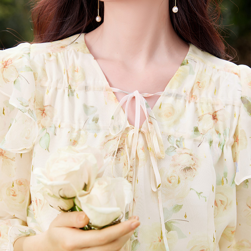  香影蕾丝衫/雪纺衫