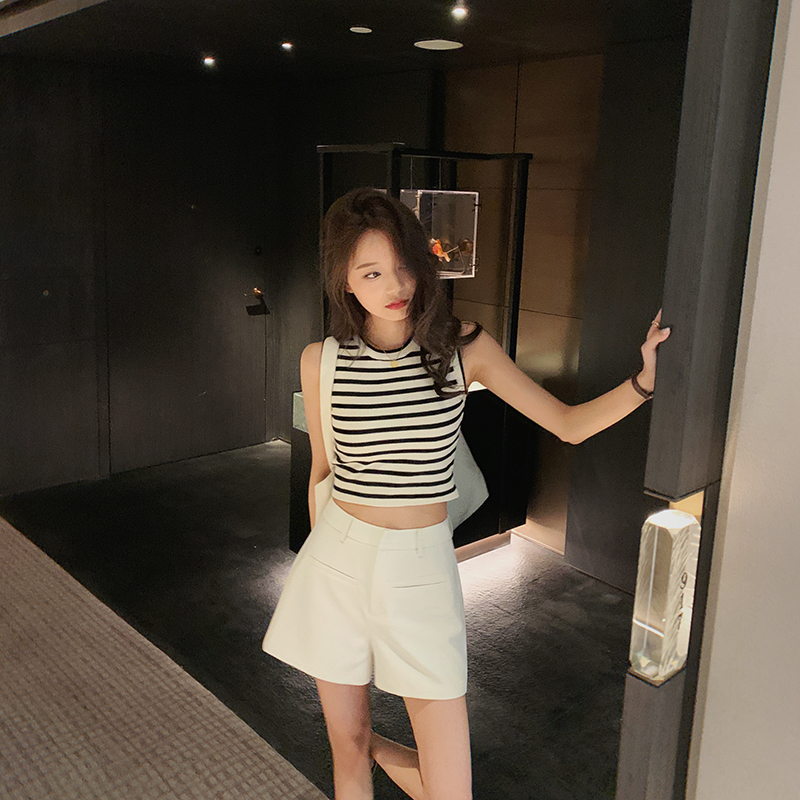 bigyu 简约内搭基础条纹设计女无袖上衣2025夏季新款通勤针织背心 - 图1