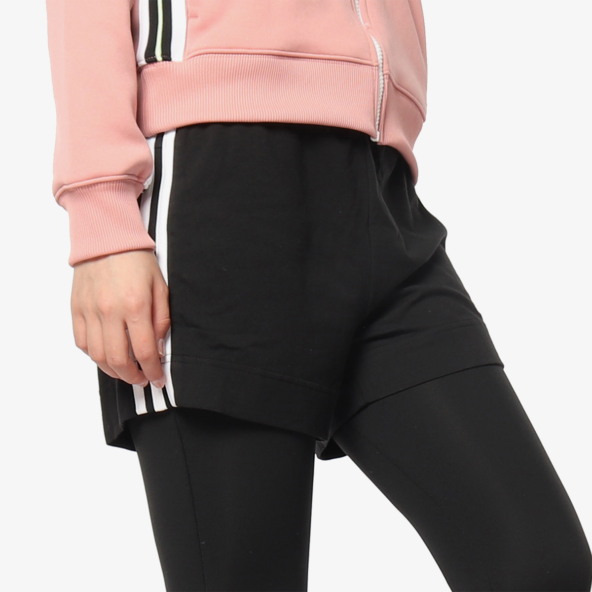 Adidas/阿迪达斯正品W E 3S SHORT女子运动训练短裤 DP2405 - 图2