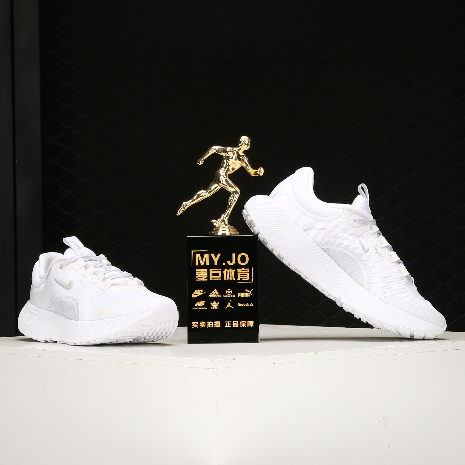 Nike/耐克正品 REACT ESCAPE RN 女子缓震运动跑步鞋 CV3817-105 - 图2