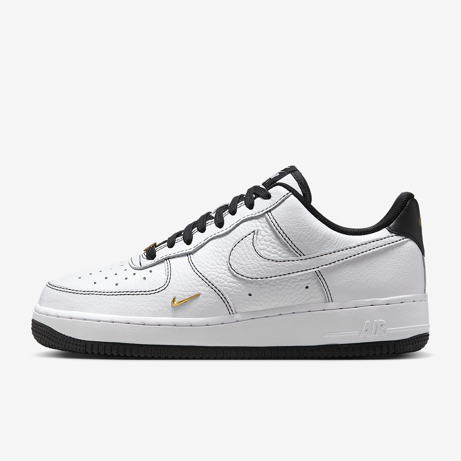 Nike/耐克正品Air Force 1女士经典透气轻盈运动板鞋IB6543-101 - 图0