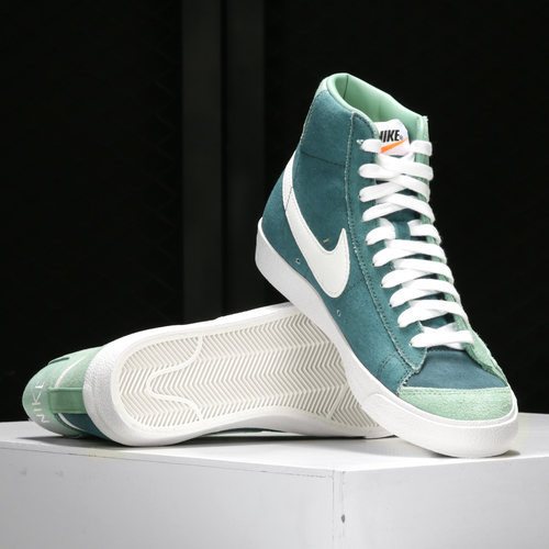 Nike/耐克正品当季新款男子运动鞋高帮Blazer Mid 77休闲鞋CZ4609 - 图1