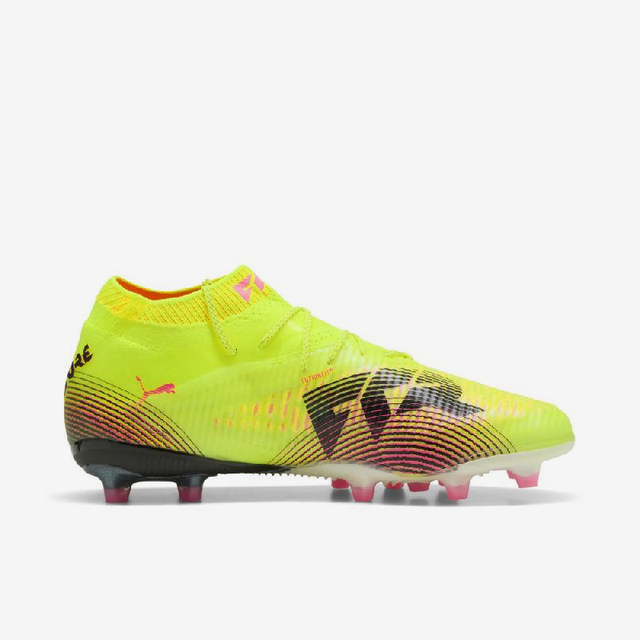 Puma Men's Stylish and Comfortable Football Shoes