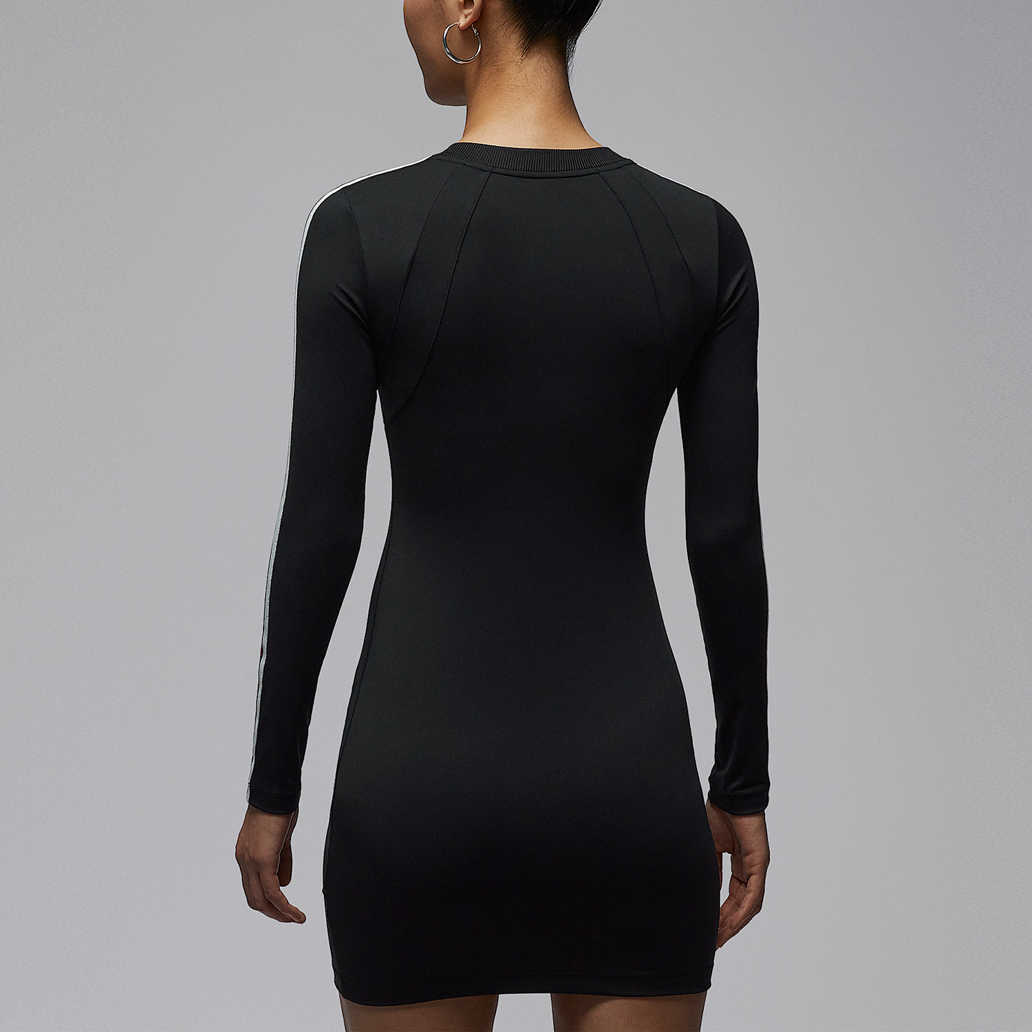 Nike/耐克正品JORDAN女士休闲圆领套头修身长袖连衣裙IF1081-010,淘宝优惠券,粉丝福利购,淘宝优惠卷