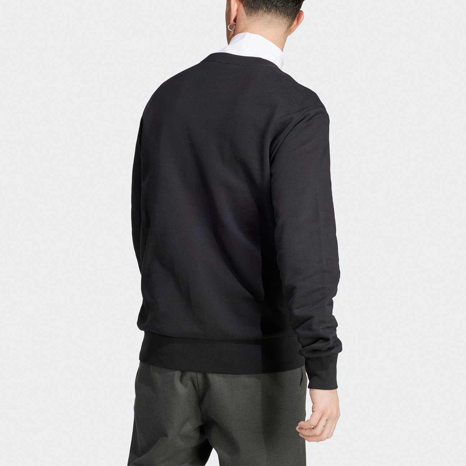 Adidas/阿迪达斯官方正品当季新款男子运动圆领套头卫衣IC9329,淘宝优惠券,粉丝福利购,淘宝优惠卷