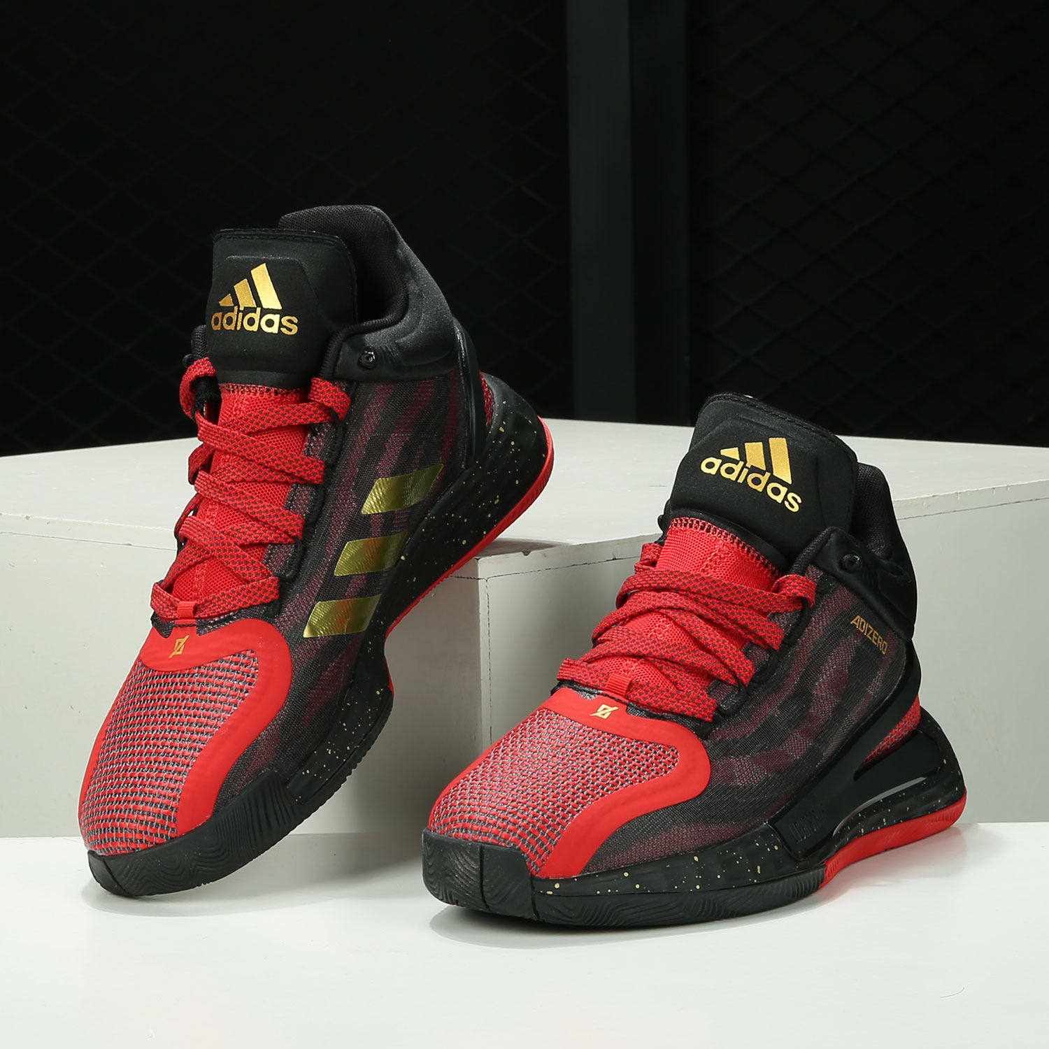 adidas /阿迪达斯d缓震运动篮球鞋 麦巨鞋类篮球鞋