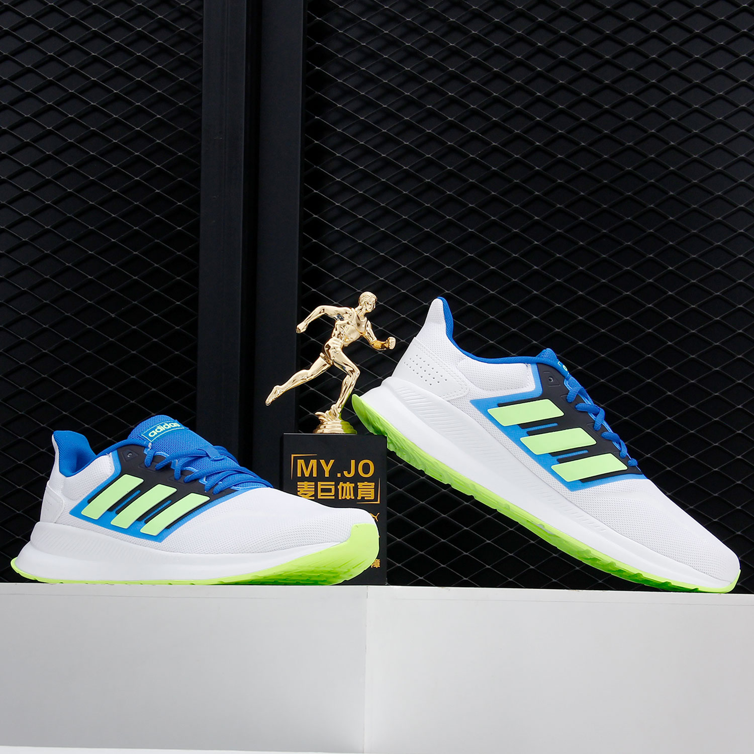 Adidas/阿迪达斯2020秋季新款男子休闲舒适潮流轻便休闲鞋EG8615 - 图2