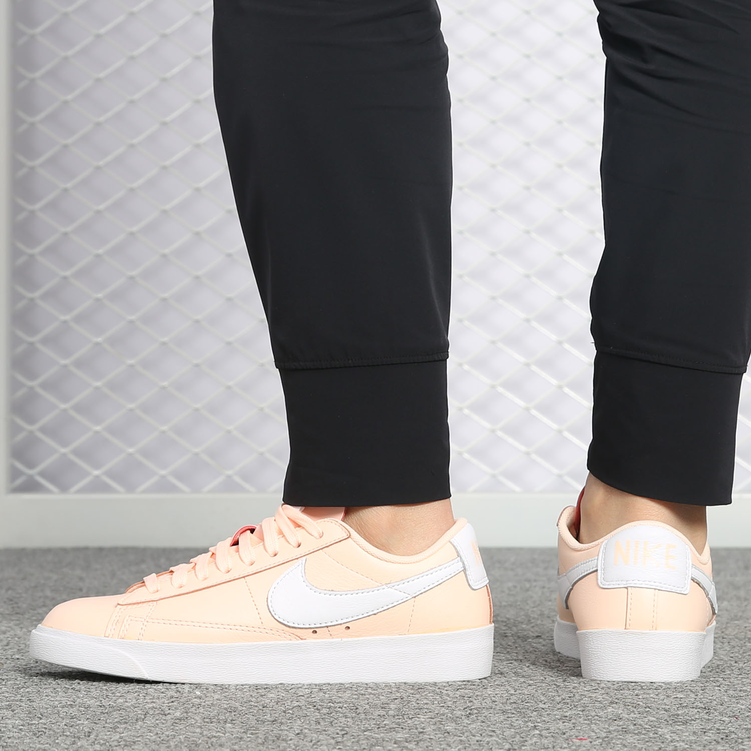 Nike/耐克正品2019新款 BLAZER LOW LE 女子休闲运动板鞋AA3961 - 图2