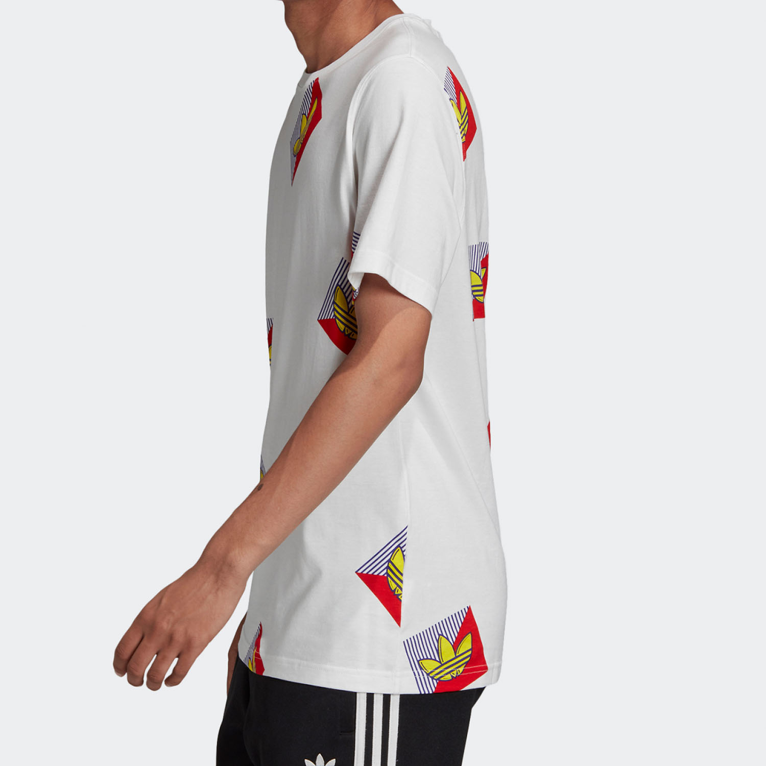 Adidas/阿迪达斯正品2020夏季新品男子宽松运动休闲短袖T恤FM3342 - 图0