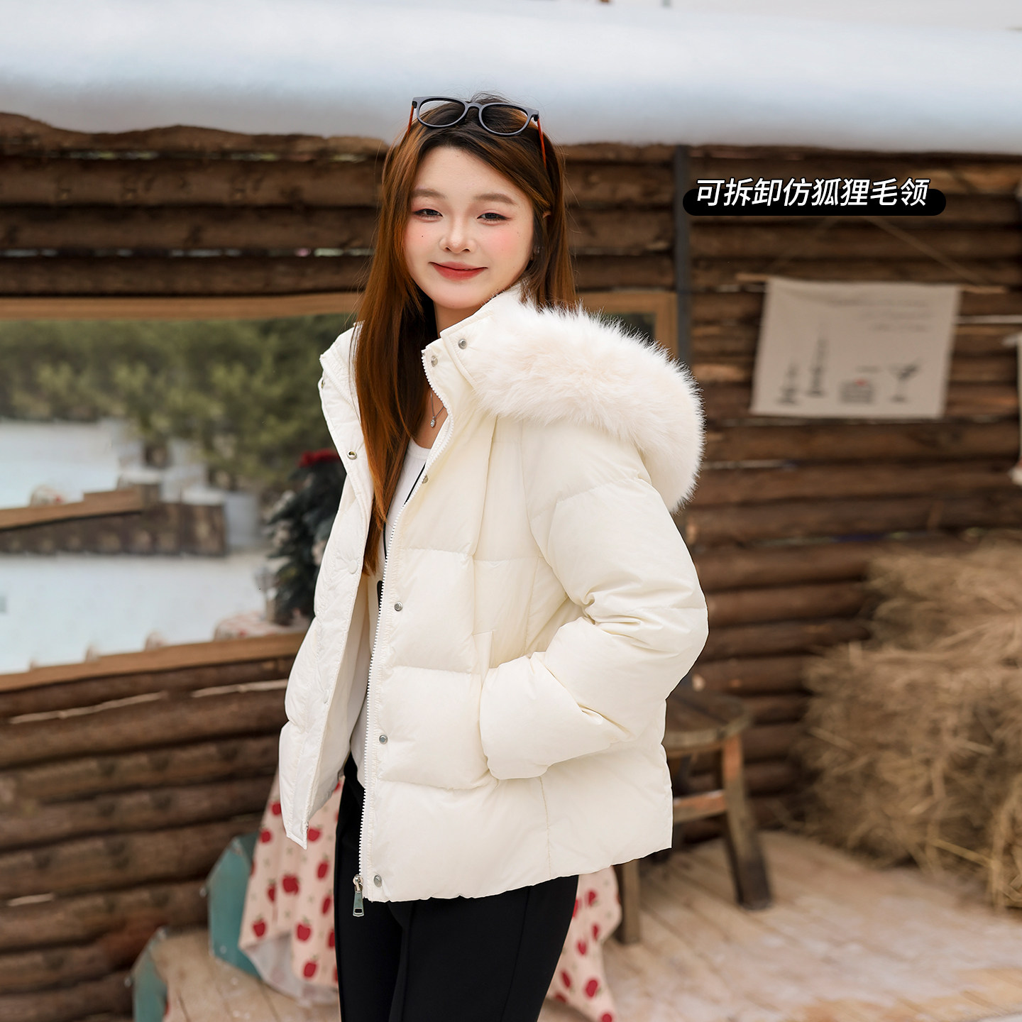 DM100大码百分百女装微胖mm冬季收腰加厚立领短款连帽羽绒服外套 - 图0