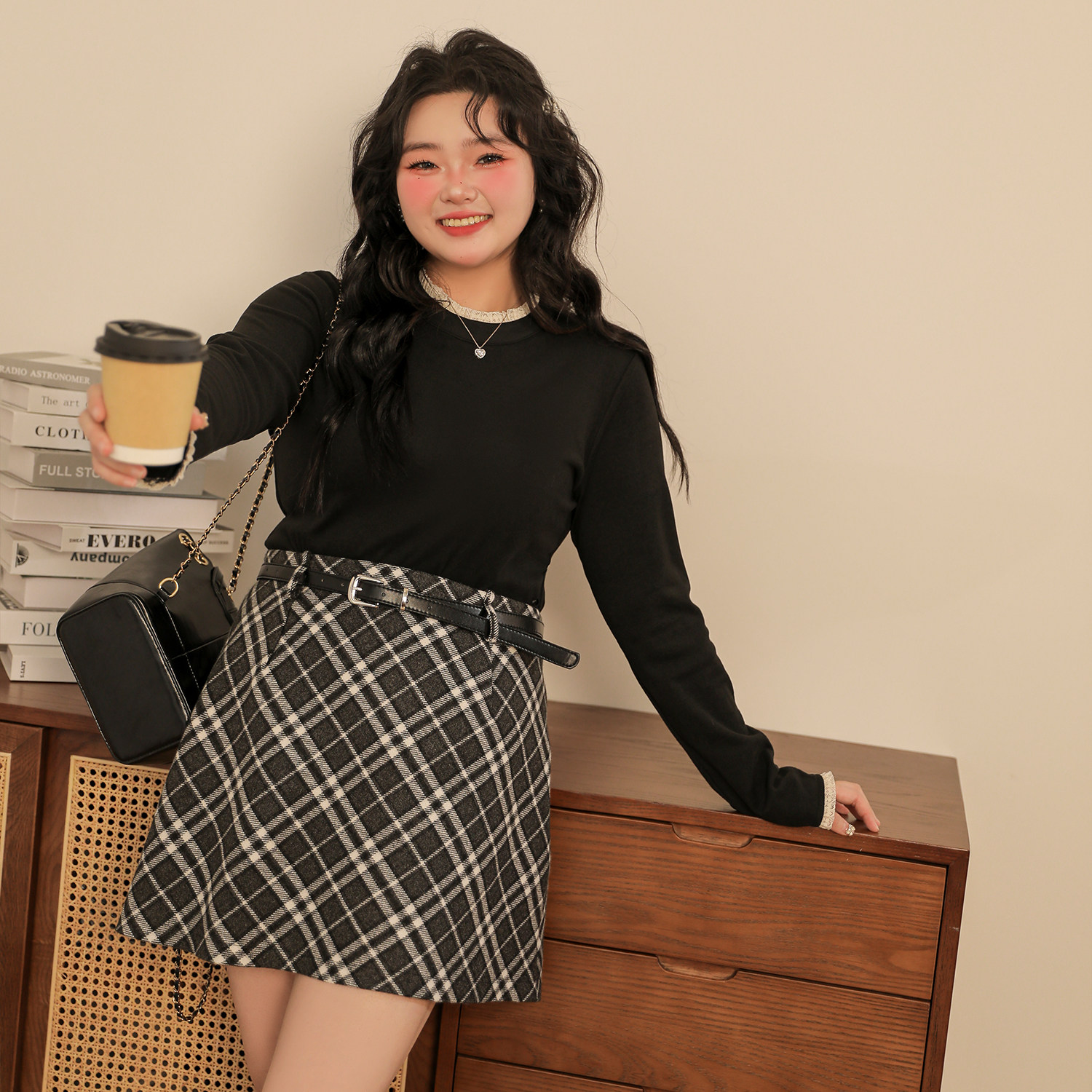 DM100大码百分百微胖mm女装修身打底衫撞色花边半高领德绒针织衫,淘宝优惠券,粉丝福利购,淘宝优惠卷