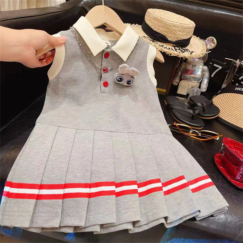 女童polo连衣裙夏季2025新款裙子宝宝卡通兔子警官百褶裙学院风裙,淘宝优惠券,粉丝福利购,淘宝优惠卷