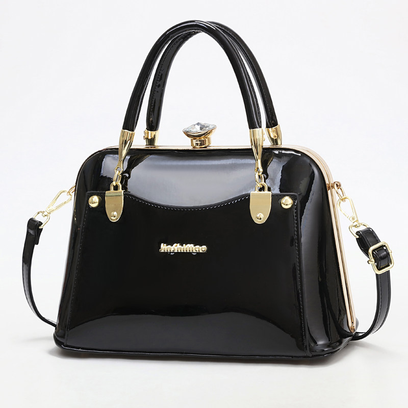 女2022新款漆皮欧美宴会手提贝壳包 flyfree女士包袋