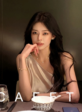通体925纯银金银色四叶草项链女配饰2026新款高级感轻奢锁骨颈链
