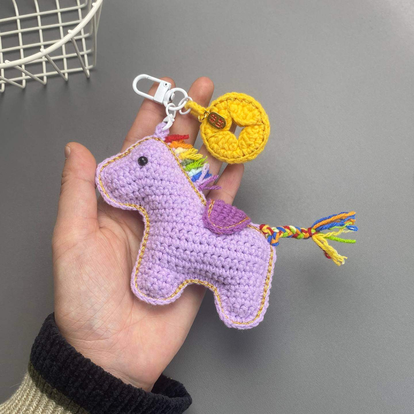 手工钩织马上有钱本命年小马毛线材料包成品钥匙扣包挂饰精美礼物,淘宝优惠券,粉丝福利购,淘宝优惠卷
