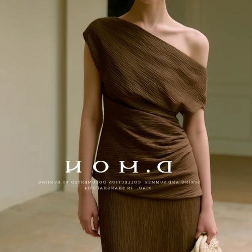 2047视频教程丹丹纸样服装1：1裁剪图纸打版DIY女装上衣斜肩穿 - 图1