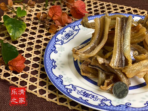 【酥香鱼干】酥香鱼干小黄鱼水蚕鳗鱼八公鱼肉条微辣 250克半成品 - 图1