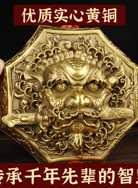 狮咬剑黄铜狮子头虎头牌摆件