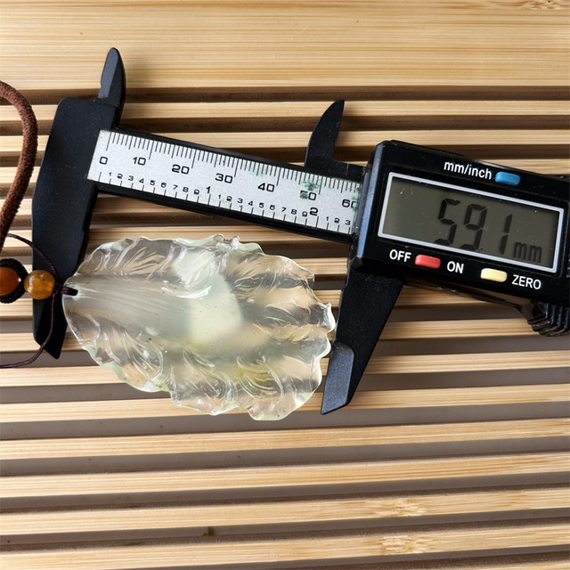 Natural Xiuyan Jade Pendant Lettuce Necklace Original Real Shot A Genuine Xiuyan Jade Pendant White Ice Material Sweater Chain