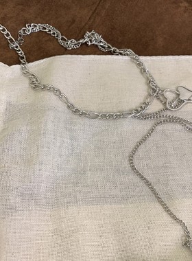 爱心长款项链~小众设计感2025秋冬新款卫衣链流苏毛衣链配饰女潮A