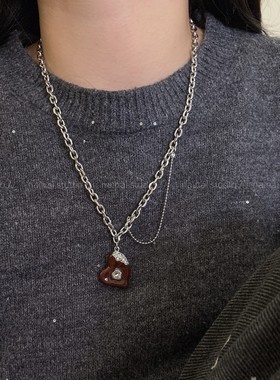 酒红色爱心项链~小众设计高级感毛衣链2025秋冬新款卫衣链女配饰A