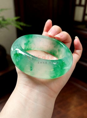 天然玉石镯子轮胎版冰种宽胎手镯翠绿飘花国风玉镯配饰一物一图选