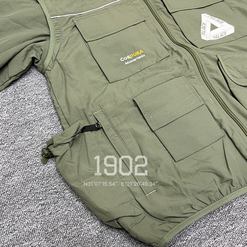 Palace Cordura RS Zip Off Jacket | ciavolinointernational.com